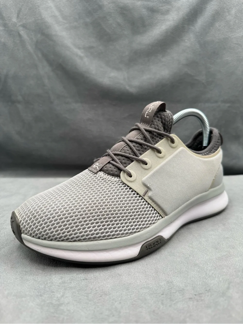 KURU Atom Sneakers Women’s Size 8 Cloud Gray White Iron Gray Walking Comfort